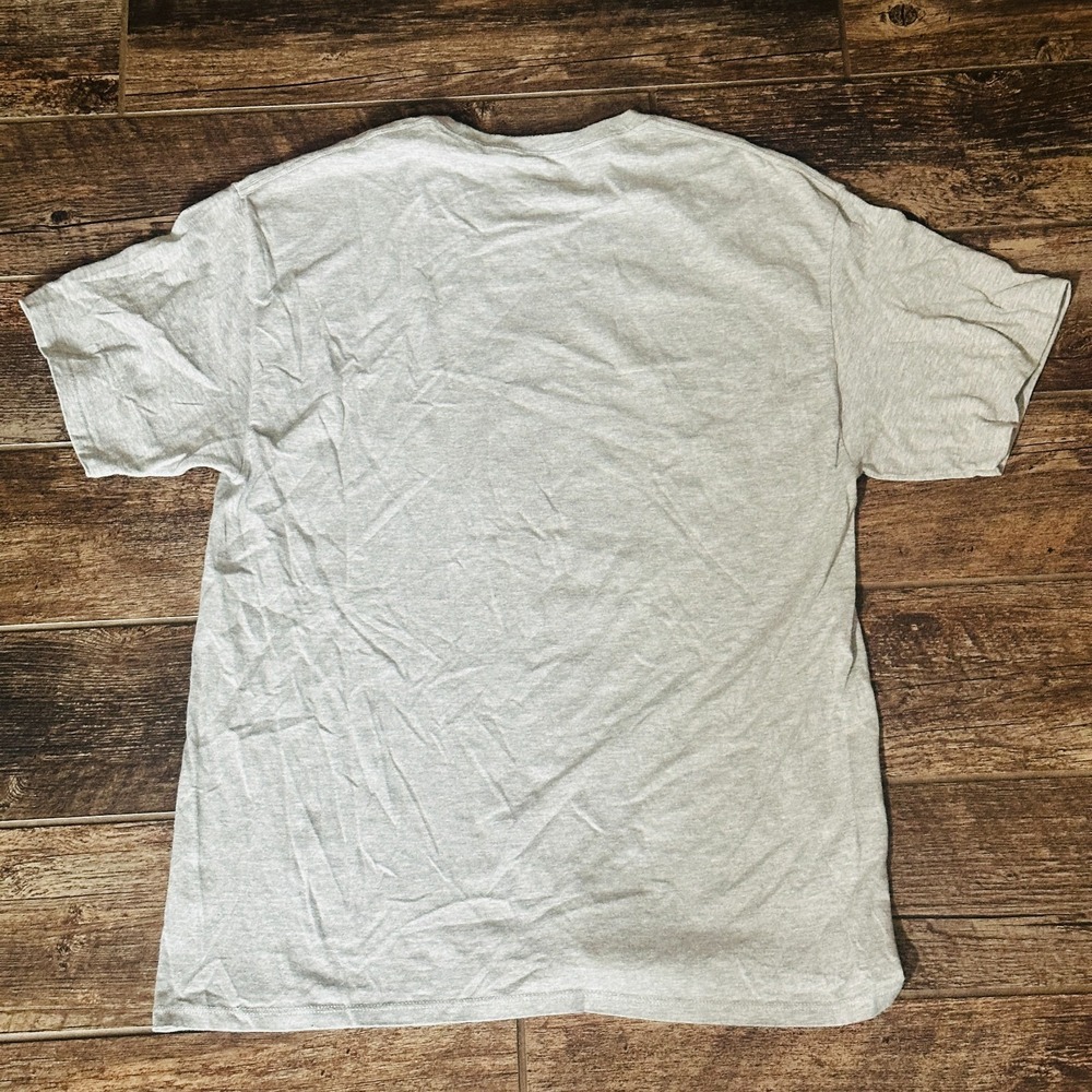 Champion Athleticwear - Men's Graphic T-Shirt- L  Large Gray - Running - Picture 5 of 9
